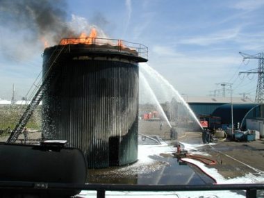 Fortbildung Industrielle Brandbekämpfung Freiwillige Feuerwehr