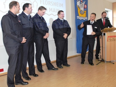 Anerkennungsprämie für 20 Jahre aktiven Feuerwehrdienst