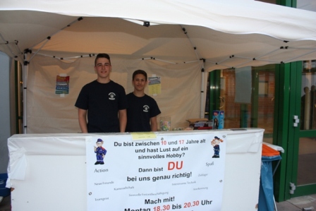 Stand JF