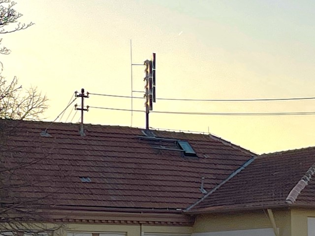 Wickerer Sirene auf dem Dach der Alten Goldbornschule